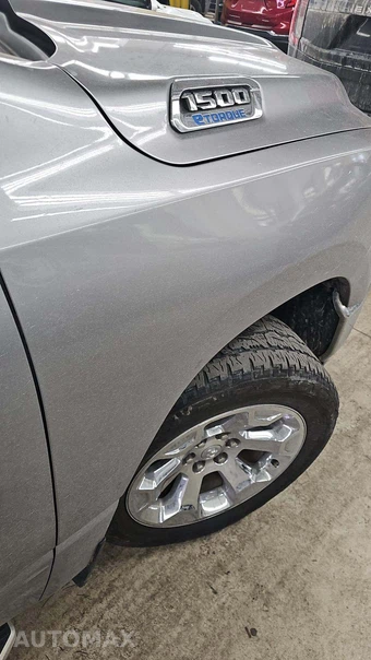 2023 Ram 1500 Big Horn Crew Cab Short Bed - miniatura 27