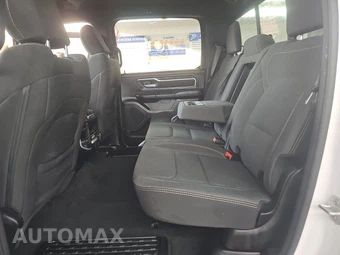 2023 Ram 1500 Big Horn Crew Cab Short Bed - miniatura 13