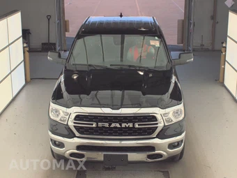 2023 Ram 1500 Big Horn Crew Cab Short Bed - miniatura 2