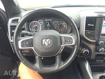 2023 Ram 1500 Big Horn Crew Cab Short Bed - miniatura 10