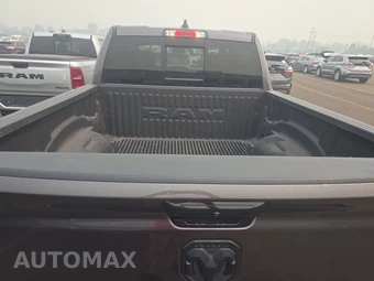2023 Ram 1500 Big Horn Crew Cab Short Bed - miniatura 16