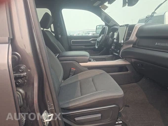 2023 Ram 1500 Big Horn Crew Cab Short Bed - miniatura 8