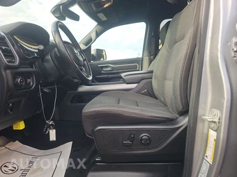 2023 Ram 1500 Big Horn Crew Cab Short Bed - miniatura 7