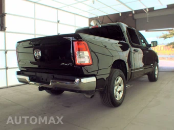 2023 Ram 1500 Big Horn Crew Cab Short Bed - miniatura 4