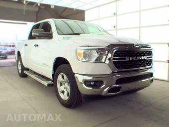 2023 Ram 1500 Big Horn Crew Cab Short Bed - miniatura 3
