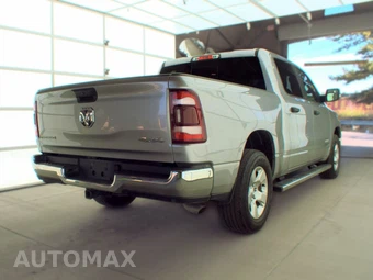 2023 Ram 1500 Big Horn Crew Cab Short Bed - miniatura 4