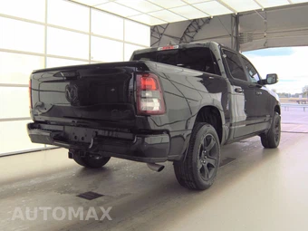 2023 Ram 1500 Big Horn Crew Cab Short Bed - miniatura 4
