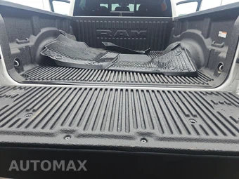 2023 Ram 1500 Big Horn Crew Cab Short Bed - miniatura 16