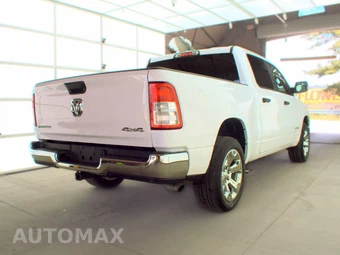 2023 Ram 1500 Big Horn Crew Cab Short Bed - miniatura 4