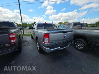 2023 Ram 1500 Big Horn Crew Cab Short Bed - miniatura 2