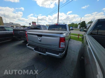 2023 Ram 1500 Big Horn Crew Cab Short Bed - miniatura 3