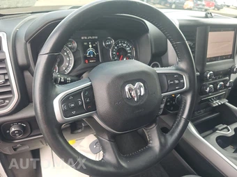2023 Ram 1500 Big Horn Crew Cab Short Bed - miniatura 10