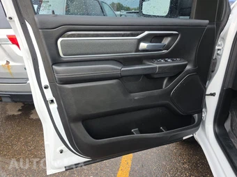 2023 Ram 1500 Big Horn Crew Cab Short Bed - miniatura 9