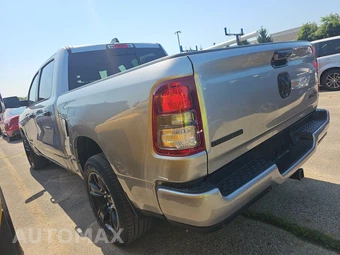 2023 Ram 1500 Big Horn Crew Cab Short Bed - miniatura 6