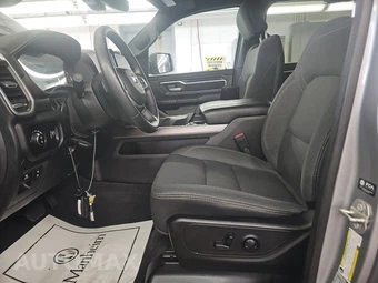 2023 Ram 1500 Big Horn Crew Cab Short Bed - miniatura 7