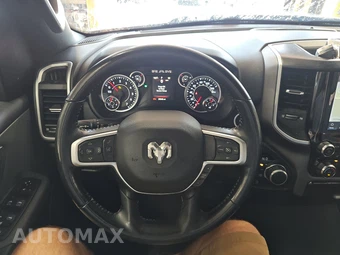 2023 Ram 1500 Big Horn Crew Cab Short Bed - miniatura 10