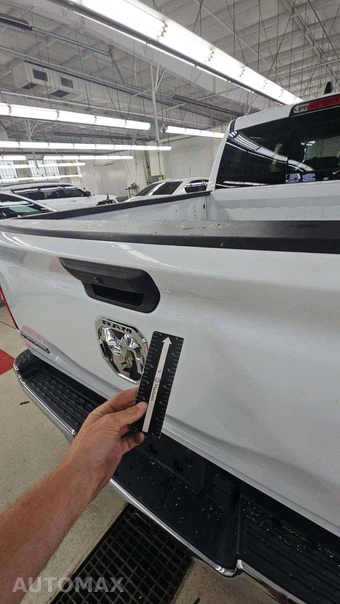 2023 Ram 1500 Big Horn Crew Cab Short Bed - miniatura 26