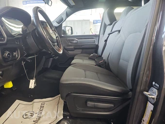 2023 Ram 1500 Big Horn Crew Cab Short Bed - miniatura 7