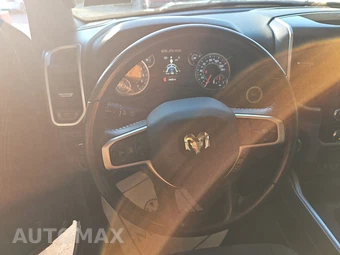 2023 Ram 1500 Big Horn Crew Cab Short Bed - miniatura 10
