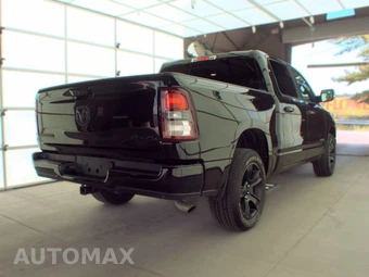 2023 Ram 1500 Big Horn Crew Cab Short Bed - miniatura 4