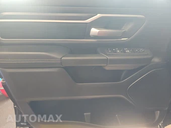2023 Ram 1500 Big Horn Crew Cab Short Bed - miniatura 9
