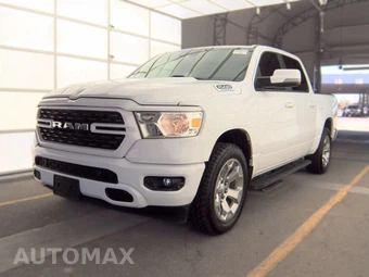 2023 Ram 1500 Big Horn Crew Cab Short Bed - samochód z USA z aukcji Manheim, oferta Kup Teraz w AUTOMAX