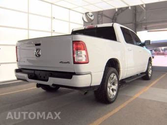 2023 Ram 1500 Big Horn Crew Cab Short Bed - miniatura 4