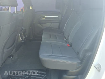 2023 Ram 1500 Big Horn Crew Cab Short Bed - miniatura 13