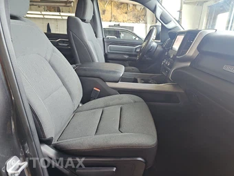2023 Ram 1500 Big Horn Crew Cab Short Bed - miniatura 8
