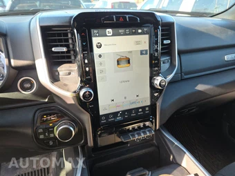 2023 Ram 1500 Big Horn Crew Cab Short Bed - miniatura 11