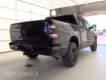 2023 Ram 1500 Big Horn Crew Cab Short Bed - miniatura 4