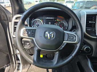 2023 Ram 1500 Big Horn Crew Cab Short Bed - miniatura 10