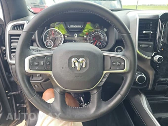 2023 Ram 1500 Big Horn Crew Cab Short Bed - miniatura 10