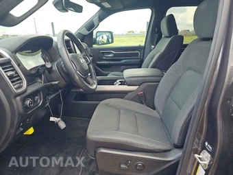 2023 Ram 1500 Big Horn Crew Cab Short Bed - miniatura 7