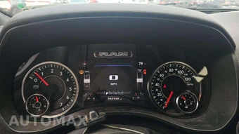 2023 Ram 1500 Big Horn Crew Cab Short Bed - miniatura 18