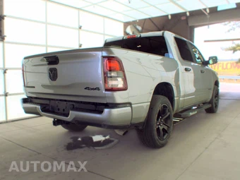 2023 Ram 1500 Big Horn Crew Cab Short Bed - miniatura 4