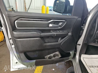 2023 Ram 1500 Big Horn Crew Cab Short Bed - miniatura 9