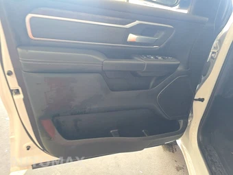 2023 Ram 1500 Big Horn Crew Cab Short Bed - miniatura 9