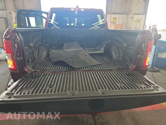 2023 Ram 1500 Big Horn Crew Cab Short Bed - miniatura 16