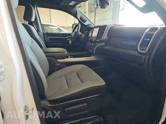 2023 Ram 1500 Big Horn Crew Cab Short Bed - miniatura 8