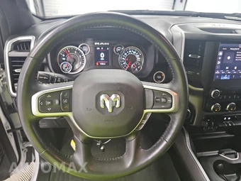 2023 Ram 1500 Big Horn Crew Cab Short Bed - miniatura 10