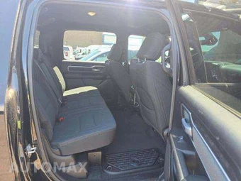 2023 Ram 1500 Big Horn Crew Cab Short Bed - miniatura 16