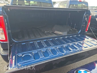 2023 Ram 1500 Big Horn Crew Cab Short Bed - miniatura 16