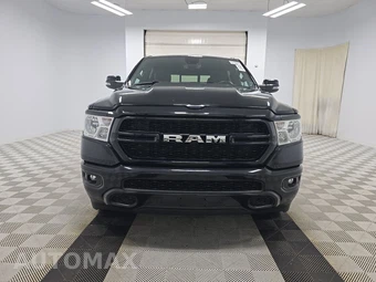 2023 Ram 1500 Big Horn Crew Cab Short Bed - miniatura 2