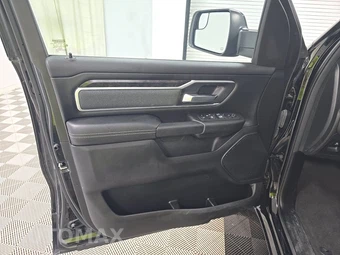 2023 Ram 1500 Big Horn Crew Cab Short Bed - miniatura 9