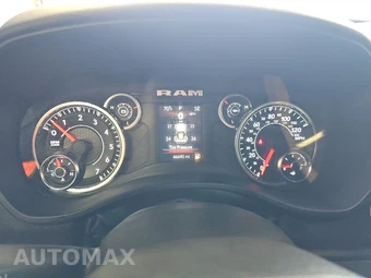 2023 Ram 1500 Big Horn Crew Cab Short Bed - miniatura 12