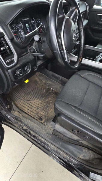 2023 Ram 1500 Big Horn Crew Cab Short Bed - miniatura 28