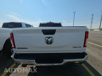2023 Ram 1500 Big Horn Crew Cab Short Bed - miniatura 5
