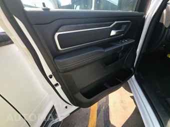 2023 Ram 1500 Big Horn Crew Cab Short Bed - miniatura 9