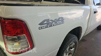 2023 Ram 1500 Big Horn Crew Cab Short Bed - miniatura 26